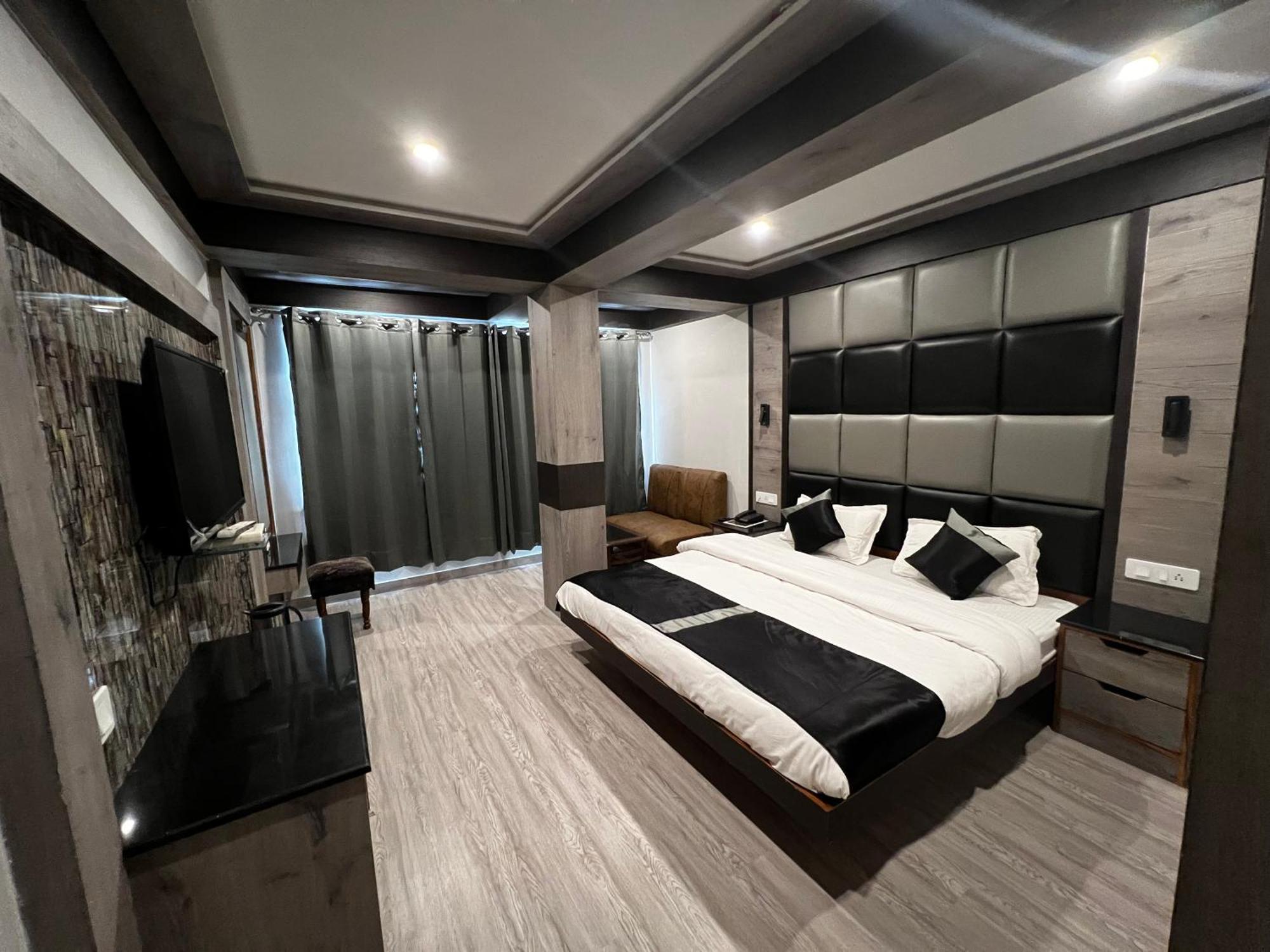 Victory Hotel And Restaurant By Gs Hospitality Shimla Zewnętrze zdjęcie