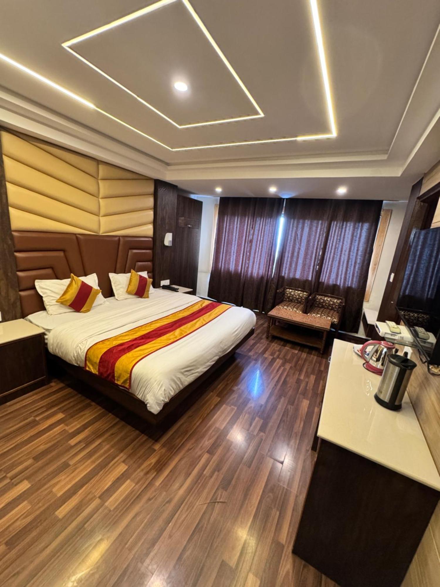 Victory Hotel And Restaurant By Gs Hospitality Shimla Zewnętrze zdjęcie