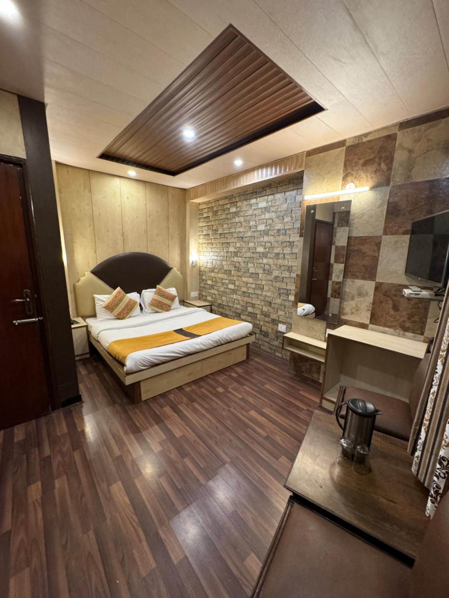 Victory Hotel And Restaurant By Gs Hospitality Shimla Zewnętrze zdjęcie