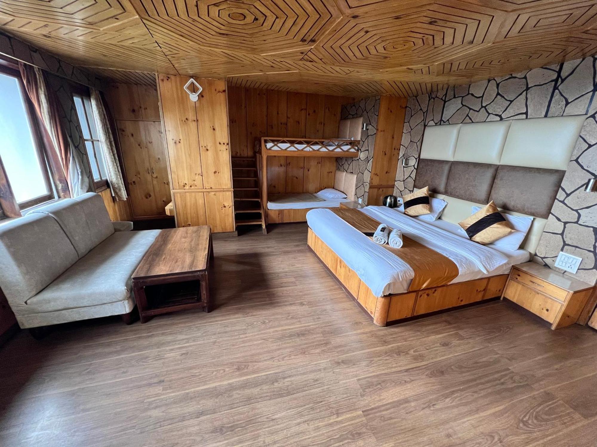 Victory Hotel And Restaurant By Gs Hospitality Shimla Zewnętrze zdjęcie